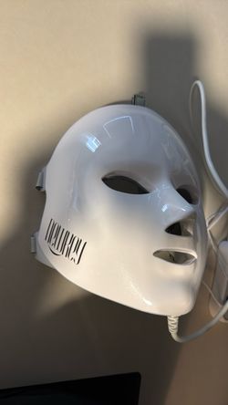 New red light therapy mask