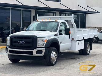 2015 Ford F550 Super Duty Regular Cab & Chassis