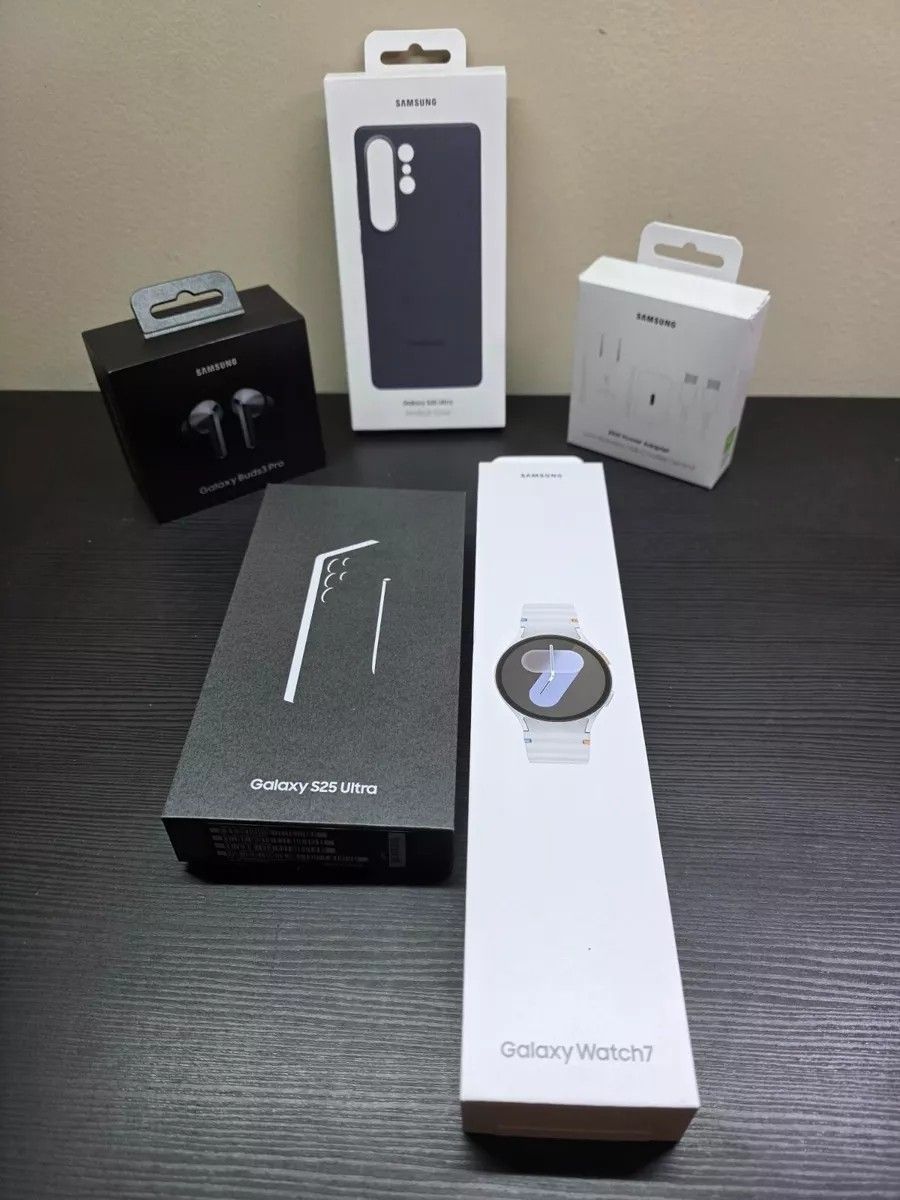 Samsung Galaxy S25 Ultra Unlocked 512GB Titanium Jetblack and Accesories Bundle