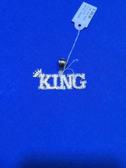 10kt YG "King" Pendant. (C-3) ASK FOR RYAN. #(contact info removed)61