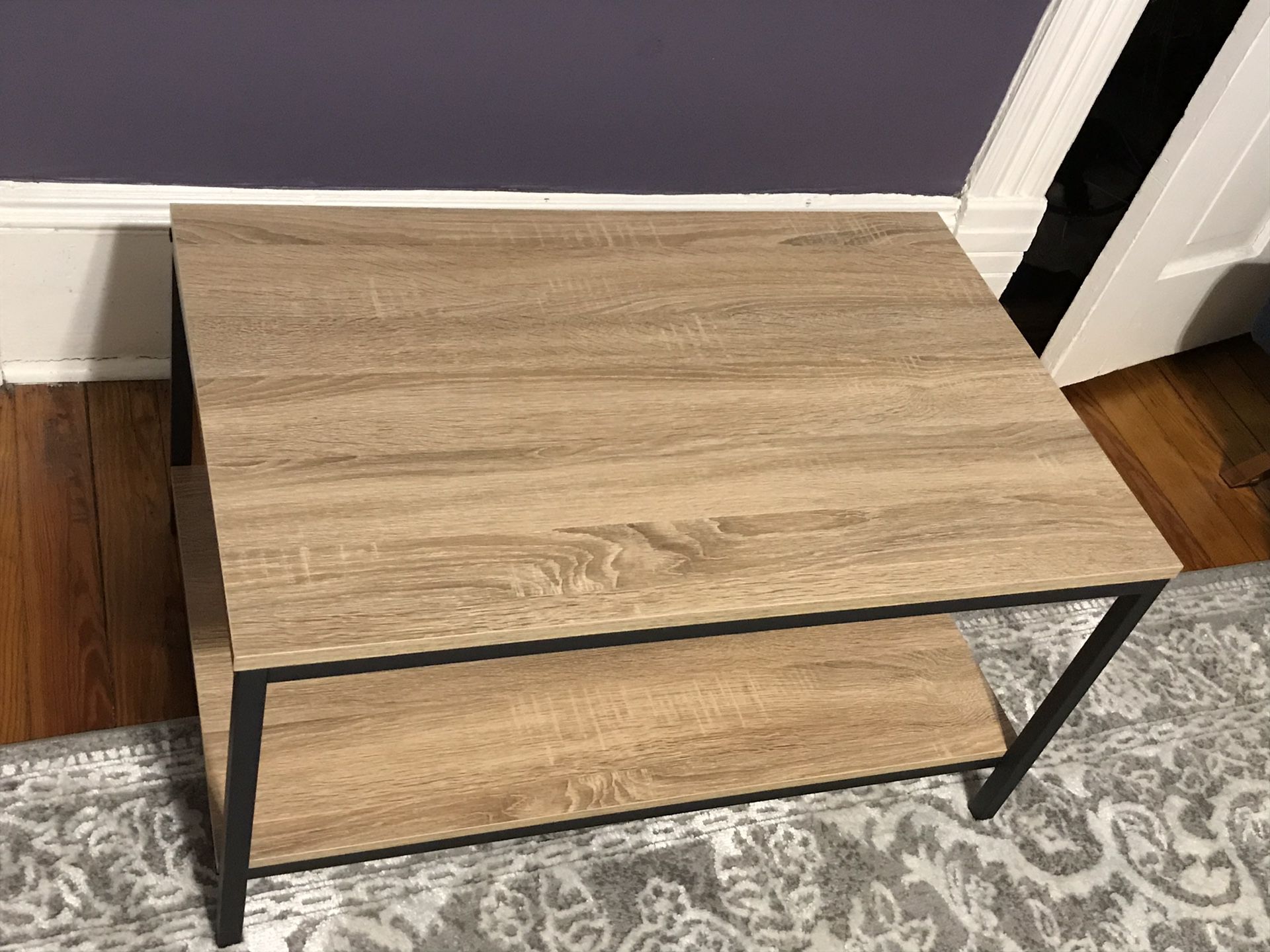 Oak wood center coffee table