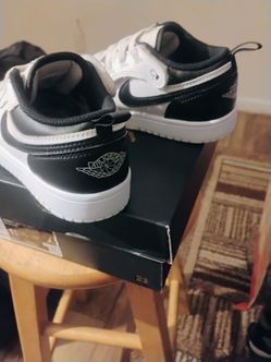Air Jordan 1 Low Black White Sneakers