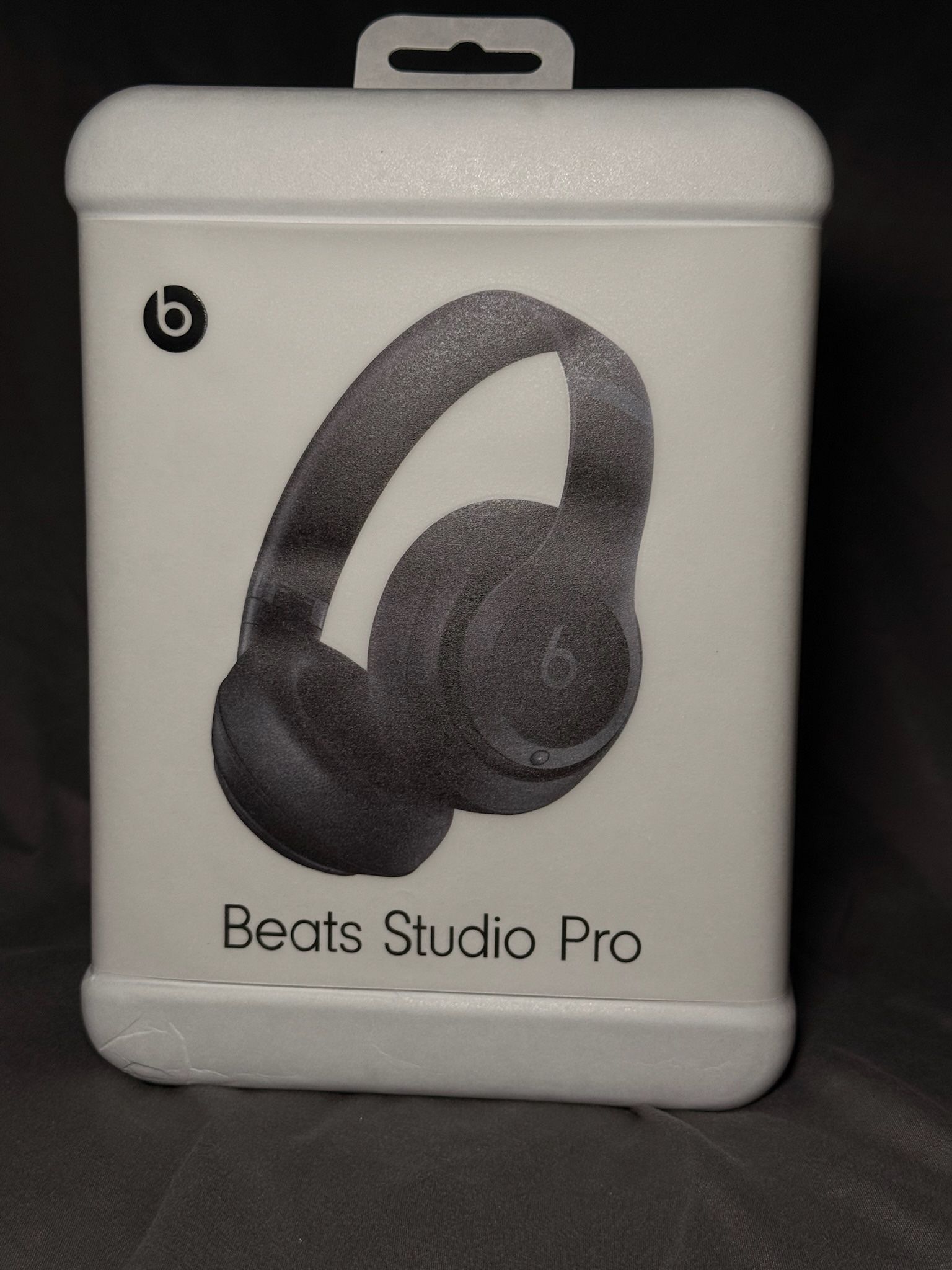 Beats studio Pro Brand New 