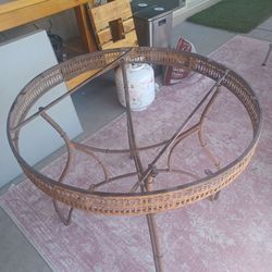 Metal table base