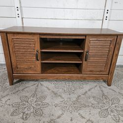 TV Stand Table, Good Conditions 👍, Brown Color, Measurement: Wide 48" × Deep 17" × Height 24"
