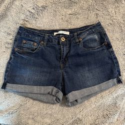 Highway jeans Dark wash Jean shorts size 3/4