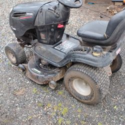 Craftsman DYS4500 Riding mower
