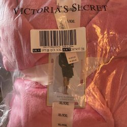 Victoria’s Secret Robe 