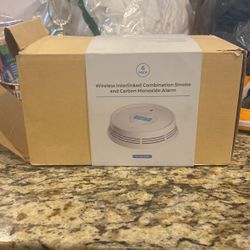 Wireless Interlinked Combination Smoke Alarm