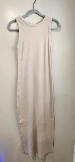 Womens Universal Thread Taupe Knit Dress size Medium