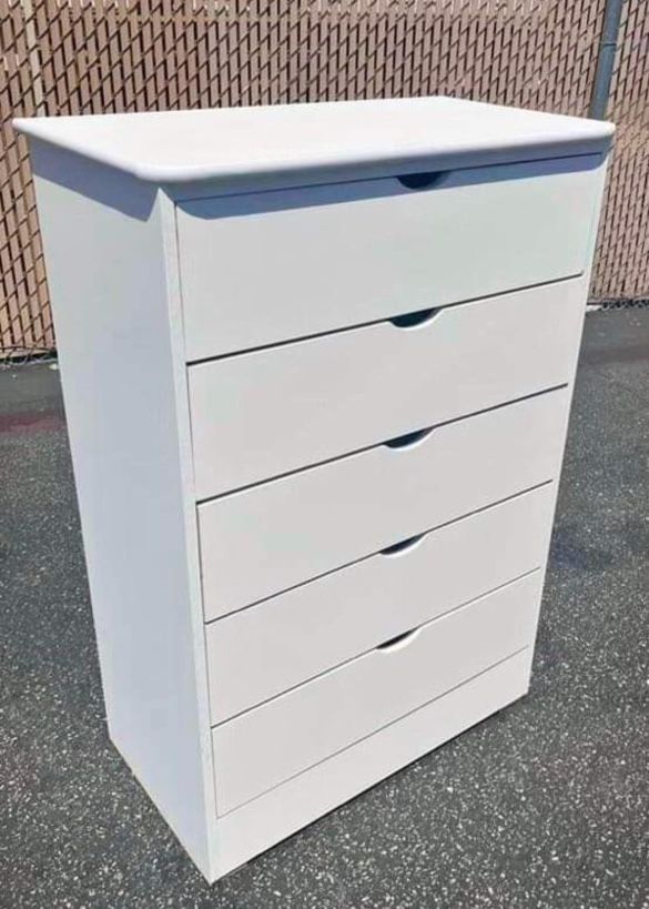 Five Drawers Dresser 