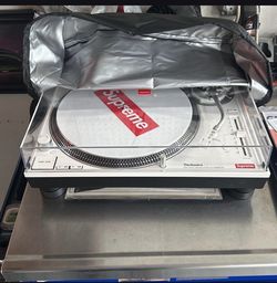 Technics 1200 MK7