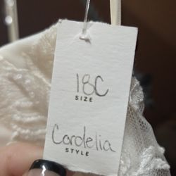 Size 18c Cordelia