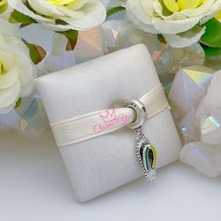 Adorable Charm 925 silver for Pandora moments bracelet.