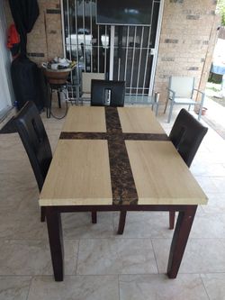 Mesa Con Sillas
