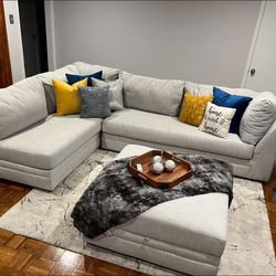 CONTEMPORARY LIVING ROOM SET  