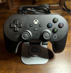 8BitDo Pro 2 wired controller for Xbox