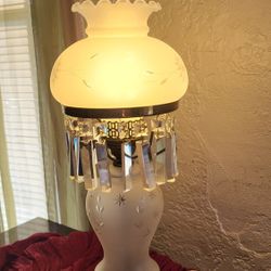 Vintage White Lamp Cut Glass Shade