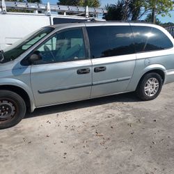 2005 Dodge Caravan/Grand Caravan