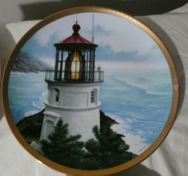 Heceta Head Light Collector Plate - American Lighthouse Collection by Howard Koslow 1989