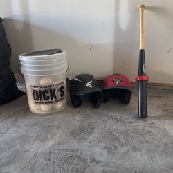 Baseball equipment 