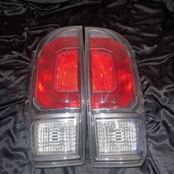 2022 Toyota Tacoma Rear Lights 