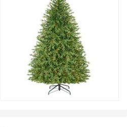 CHRISTMAS TREE 7.5 PRE-LITE USE $100.00