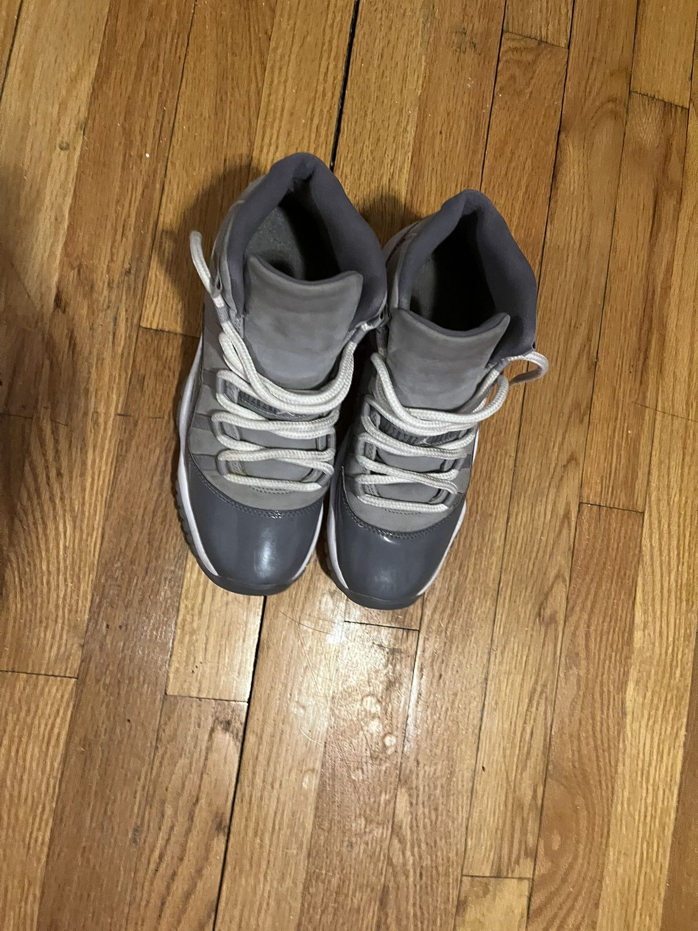 Cool Greys size 7