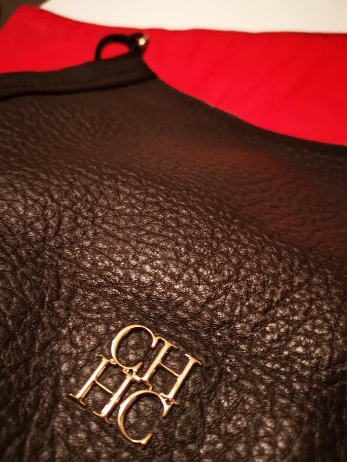 Carolina Herrera tote bag for Sale in Houston, TX - OfferUp