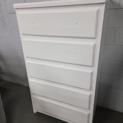 5- Drawer Jumbo Solid Wood Chest With Full Extensions