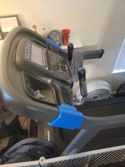 Horizon treadmill