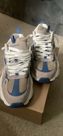 Rebok shoes size 10
