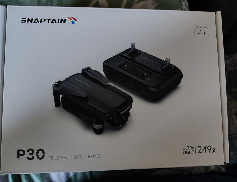 Snaptain P30 Foldable GPS Drone