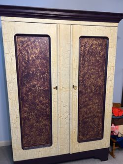 Armoire/wardrobe and vanity/desk