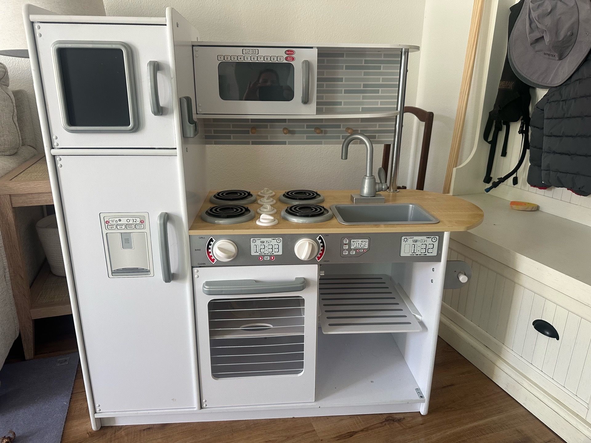 Kids Kitchen