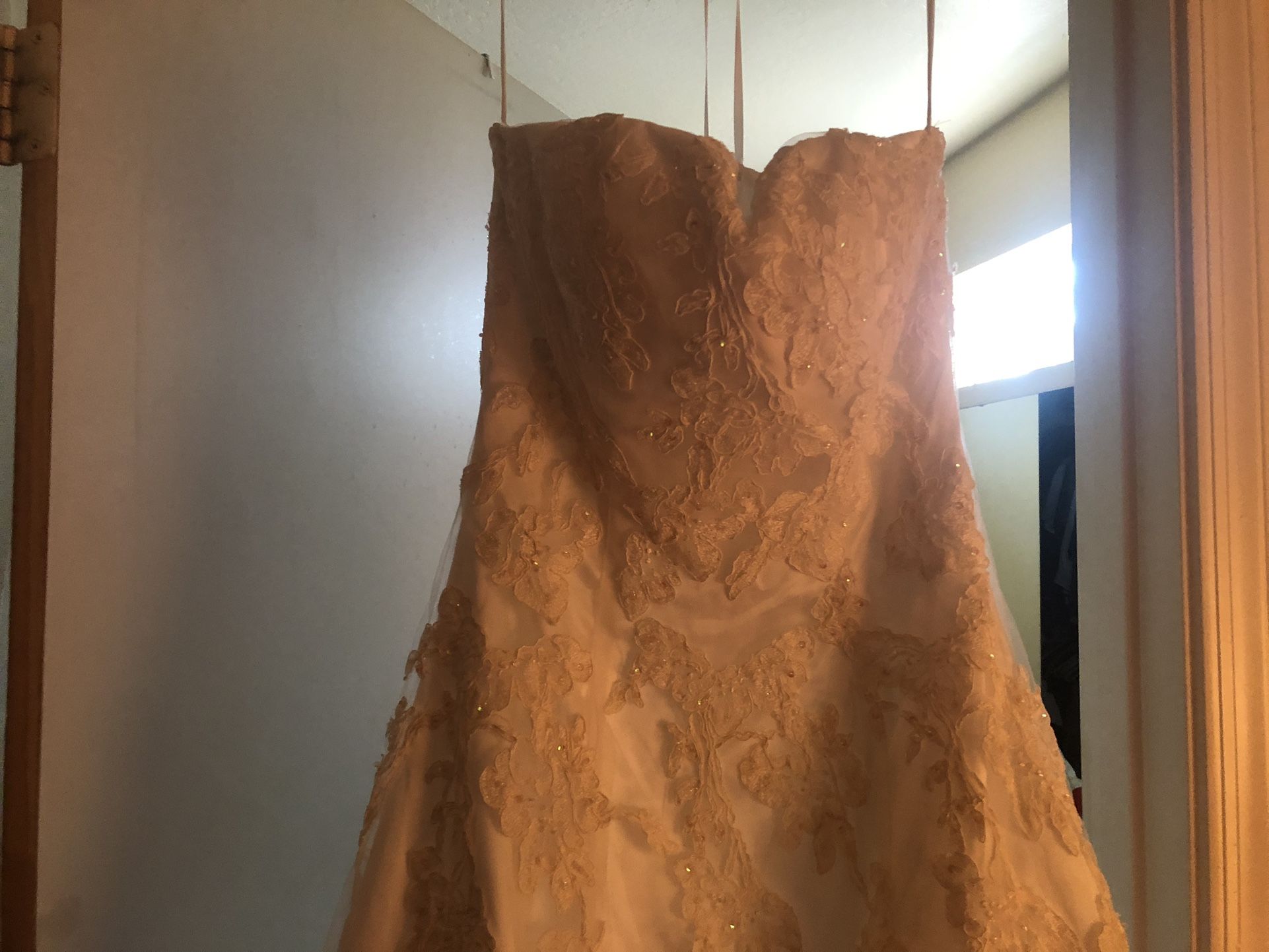White Wedding Gown By Sue Wong Size 4