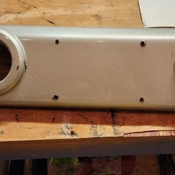 JK / JKU Front Accent Moulding and OEM antenna 