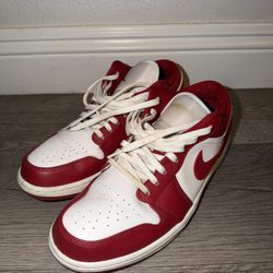 Jordan 1 Low Gym Red (Size 10)