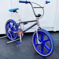 1998 GT Mach One Bmx Bike