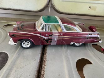 1955 Ford crown Victoria - 1/18 scale