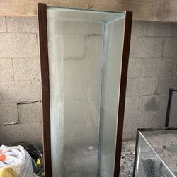 Fish Tanks 