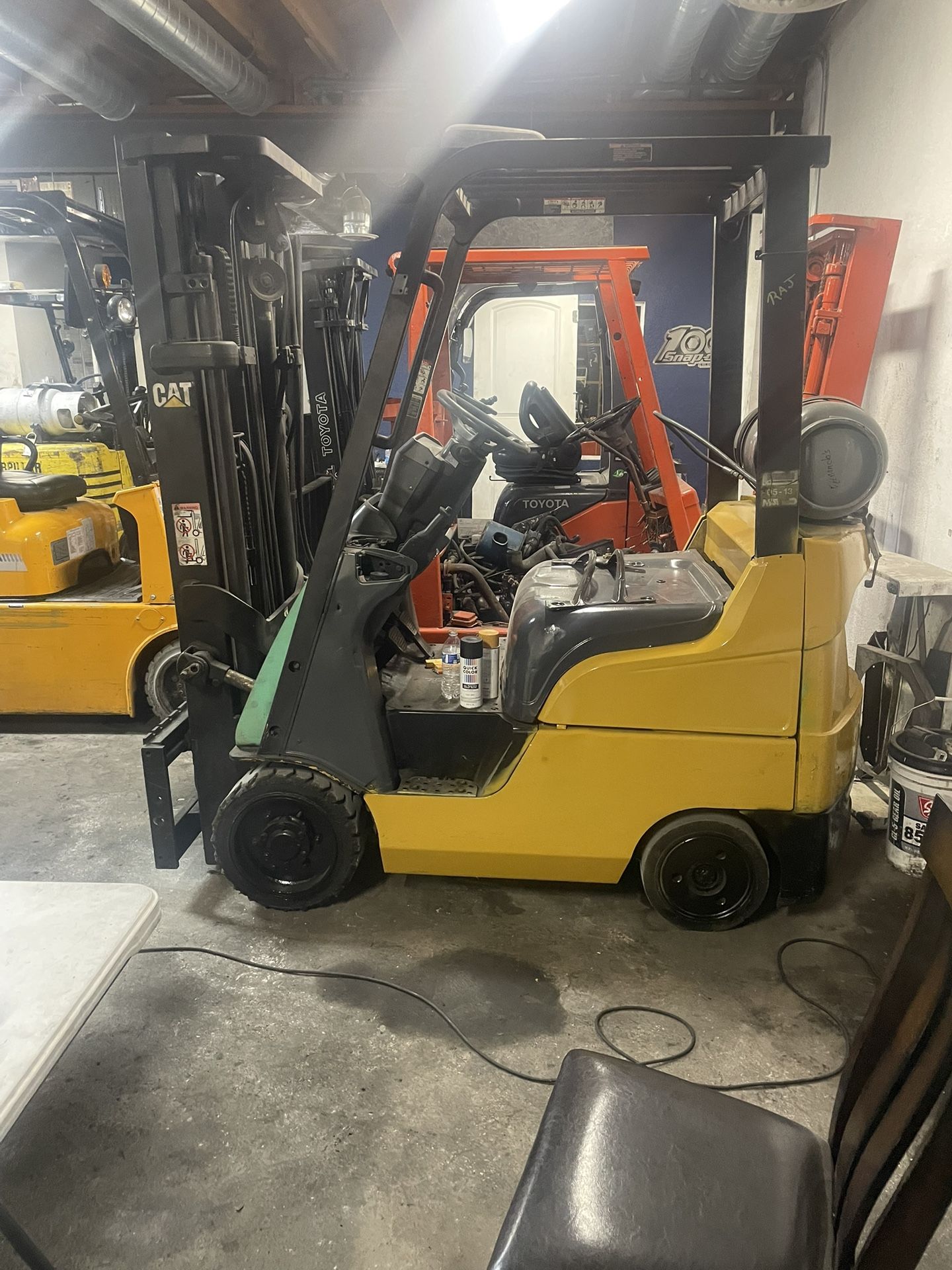 Forklift