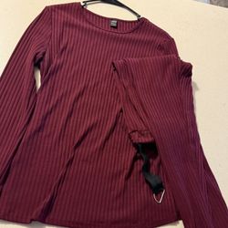 Size large Maternity 2 piece 