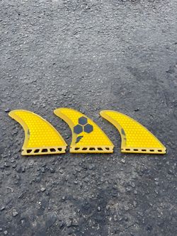 Futures Fins Thruster Set – Yellow Honeycomb
