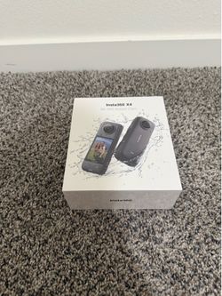 Insta360 X4
