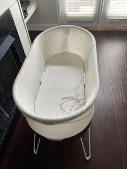 SNOO Smart Baby Bassinet