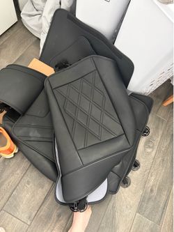 WATERPROOF LEATHER BACKSEAT ONLY