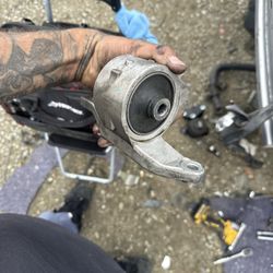 Acura TL Motor Mounts 