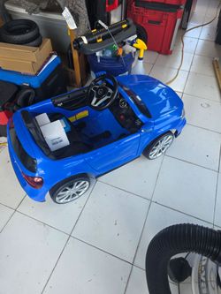 Toddler ride on car