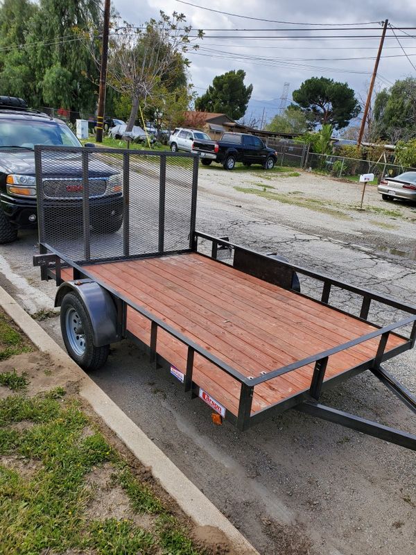 Carson trailer 2018 for Sale in Fontana, CA OfferUp
